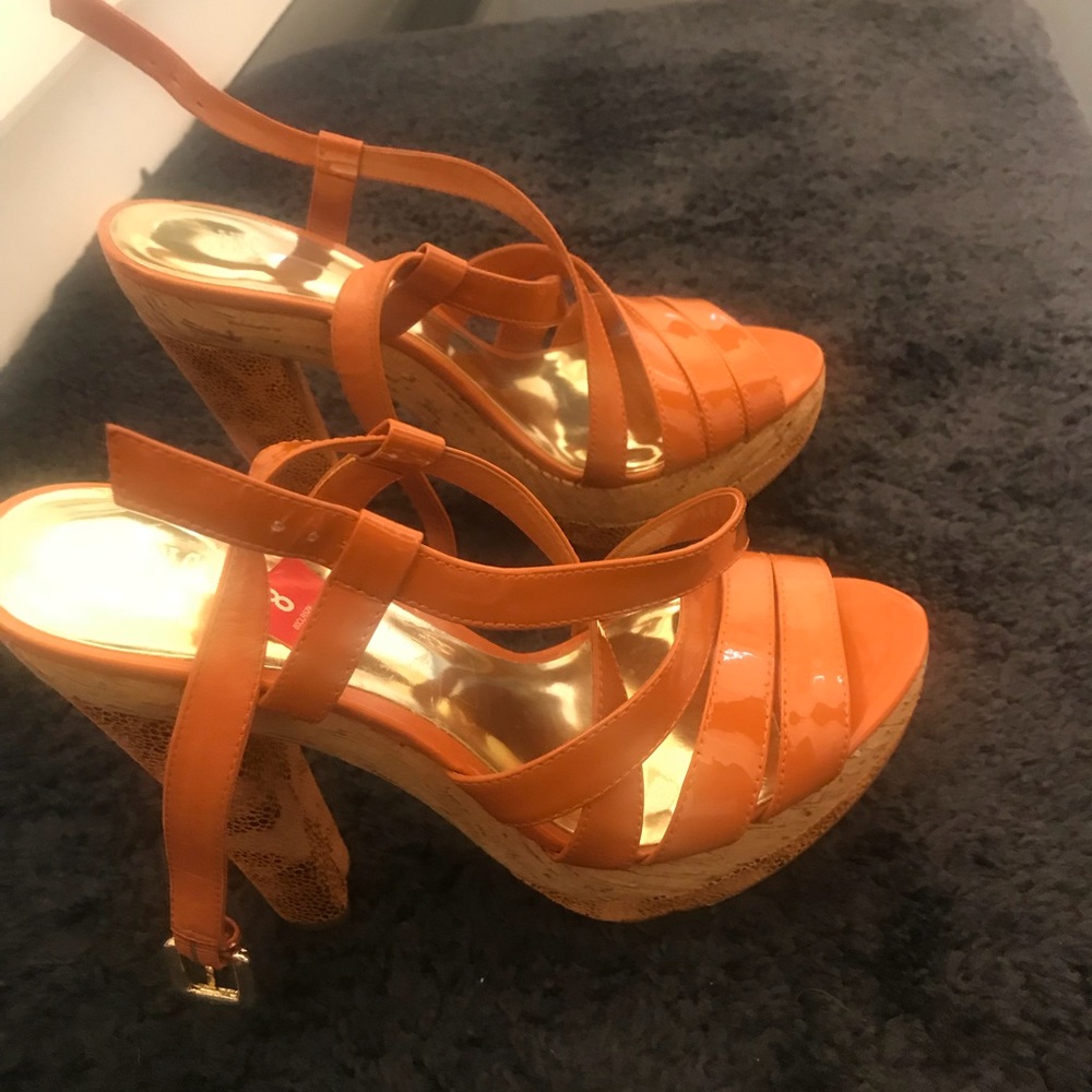 INC SHOES
